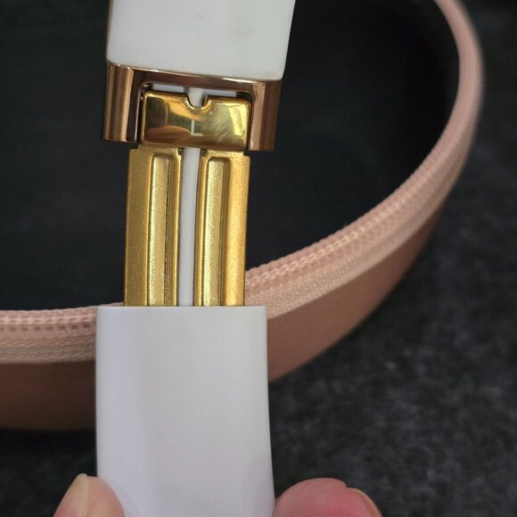 Beats Solo3 ✦ Rose Gold Wireless Headphones ✦ Limited Edition w/ Case On-Ear EUC - Picture 7 of 16